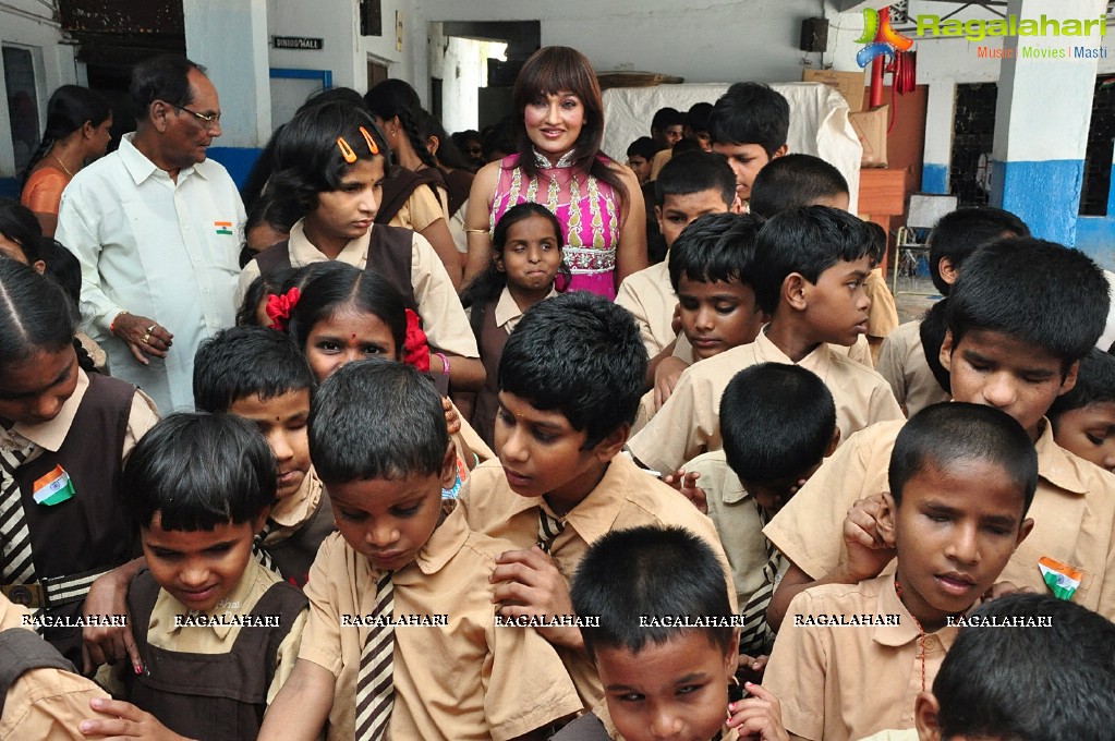 Ramya Sri Birthday Celebrations 2014 at Devnar Blind School