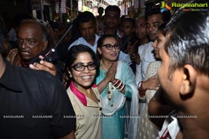 Rani Mukherji Ganesh Idols Visit