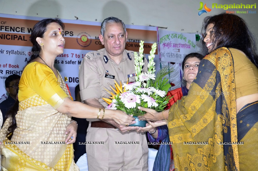 Rani Mukerji inaugurates Self Defence Workshop for BMC Girls