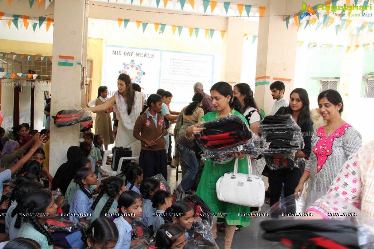 School Bags Distribution by Incredible Group & Evolve