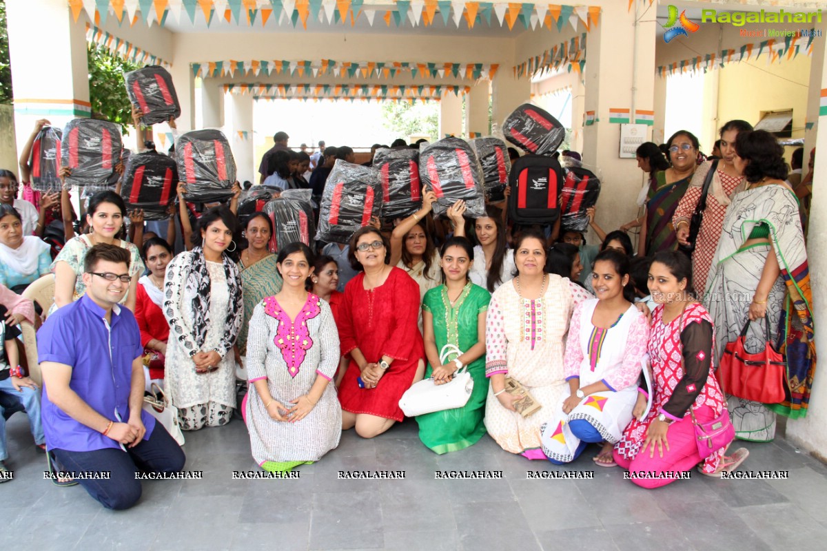 School Bags Distribution by Incredible Group & Evolve