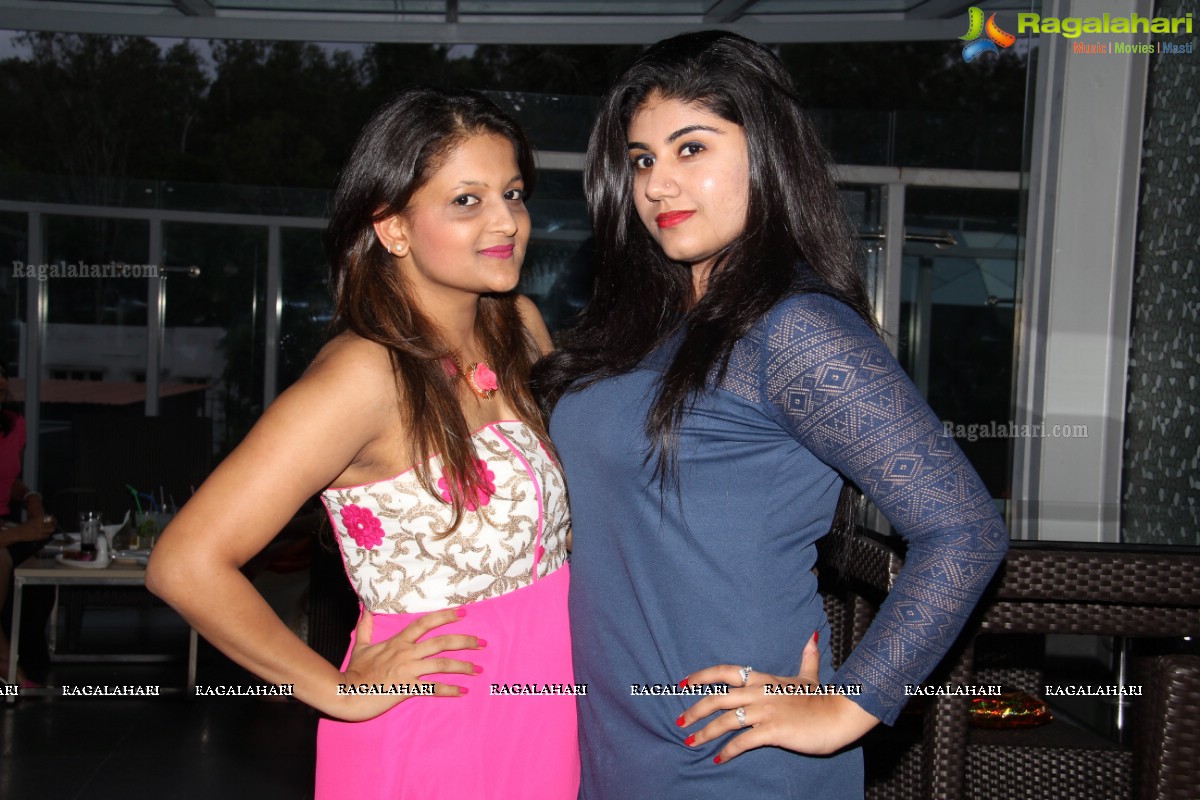 Shika Sharma Pre-Birthday Bash 2014 at Bombay Duck, Hyderabad