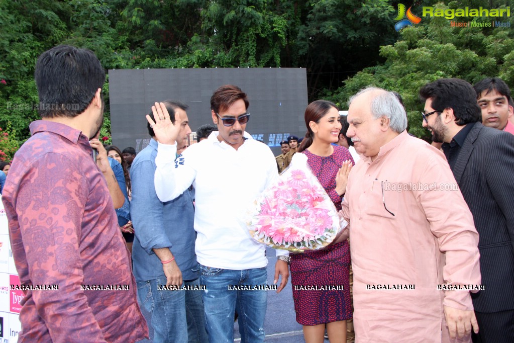 Singham Returns Promotions at Muffakham Jah College, Hyderabad