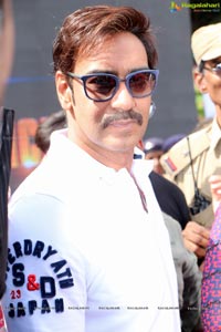 Singham Returns