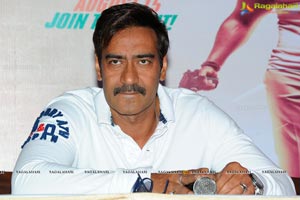 Singham Returns