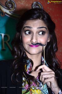 Sonam Kapoor Khoobsurat