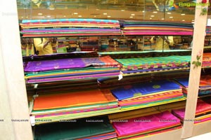 Srinivasa Textiles Hyderabad