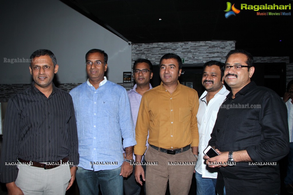 Birthday Party of  Entrepreneur Vijay Reddy at Rain Pub, Hyderabad