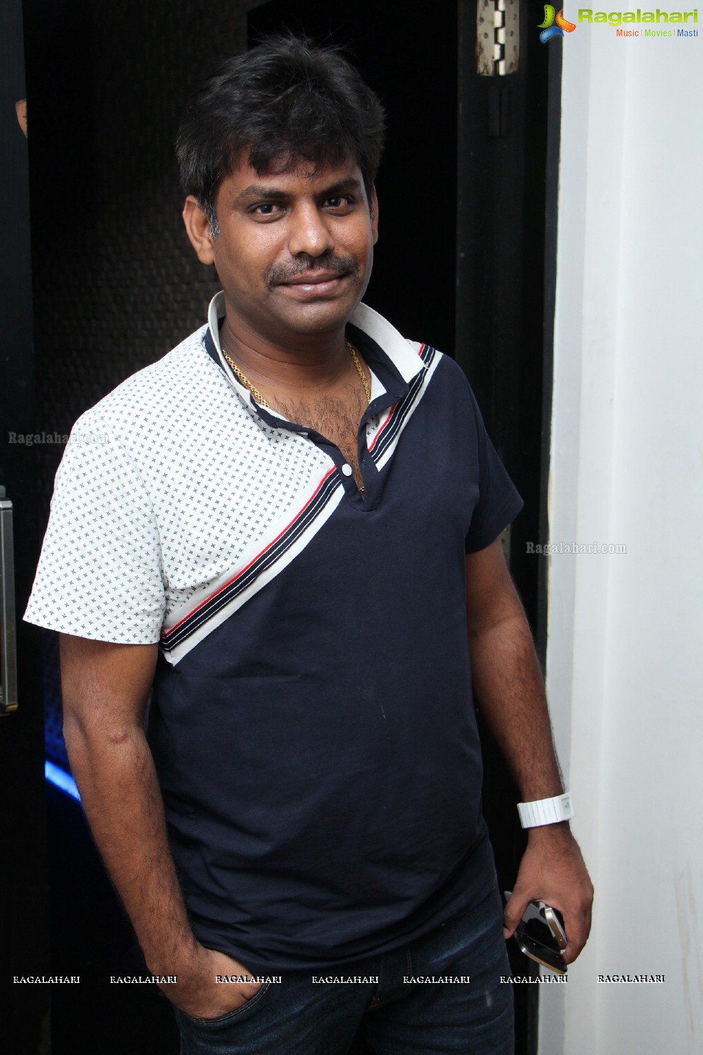 Birthday Party of  Entrepreneur Vijay Reddy at Rain Pub, Hyderabad