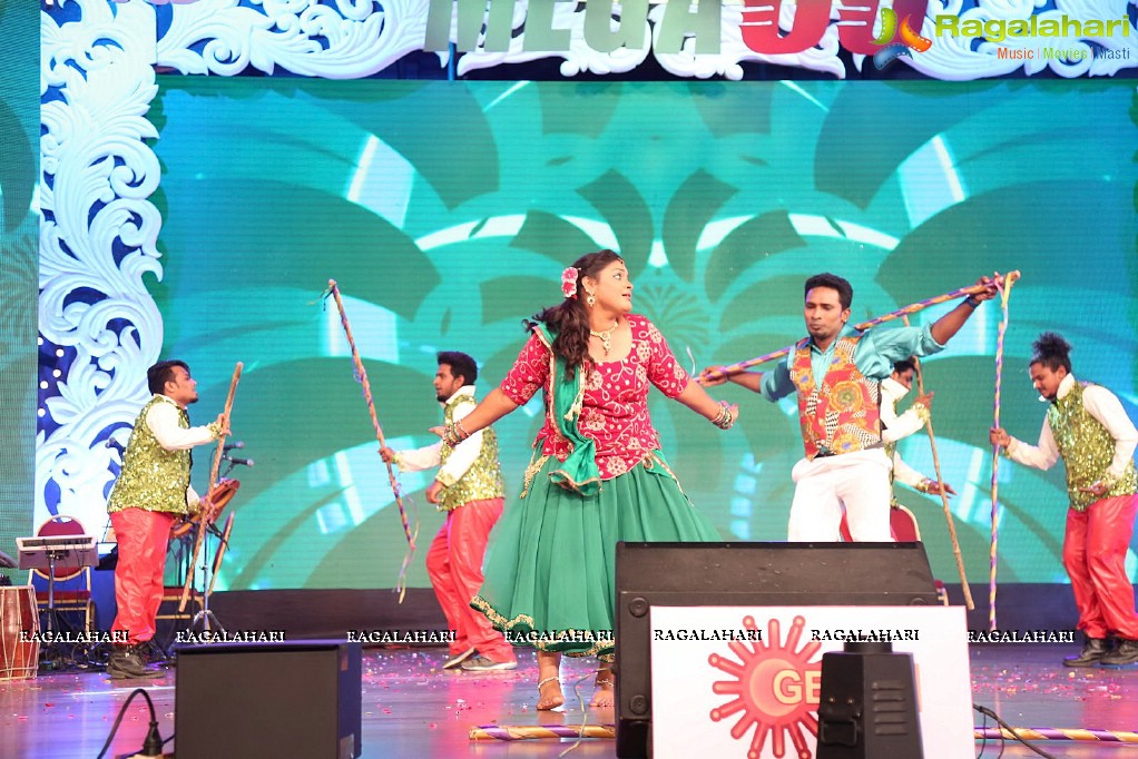 Megastar Chiranjeevi 60th Birthday Celebrations (Set 3)