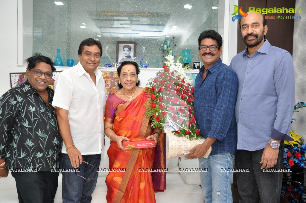 MAA Greets to Heroine Smt. Jamuna