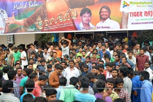 Srimanthudu Hungama at Mallikarjuna Theatre