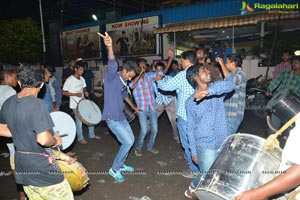 Srimanthudu Hungama at Mallikarjuna Theatre