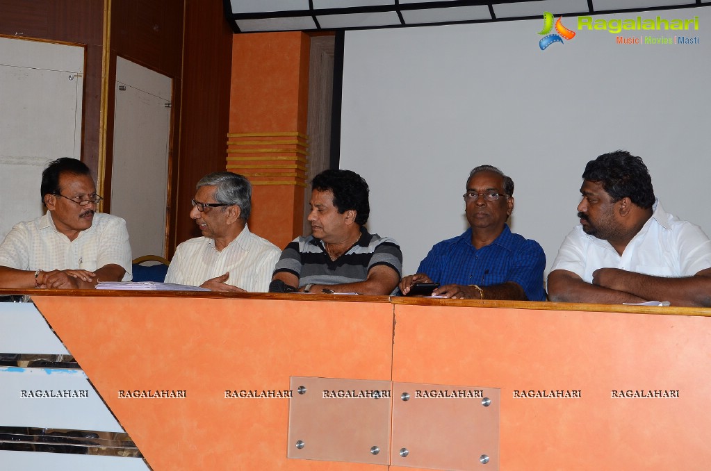 Telugu Film Chamber Press Meet