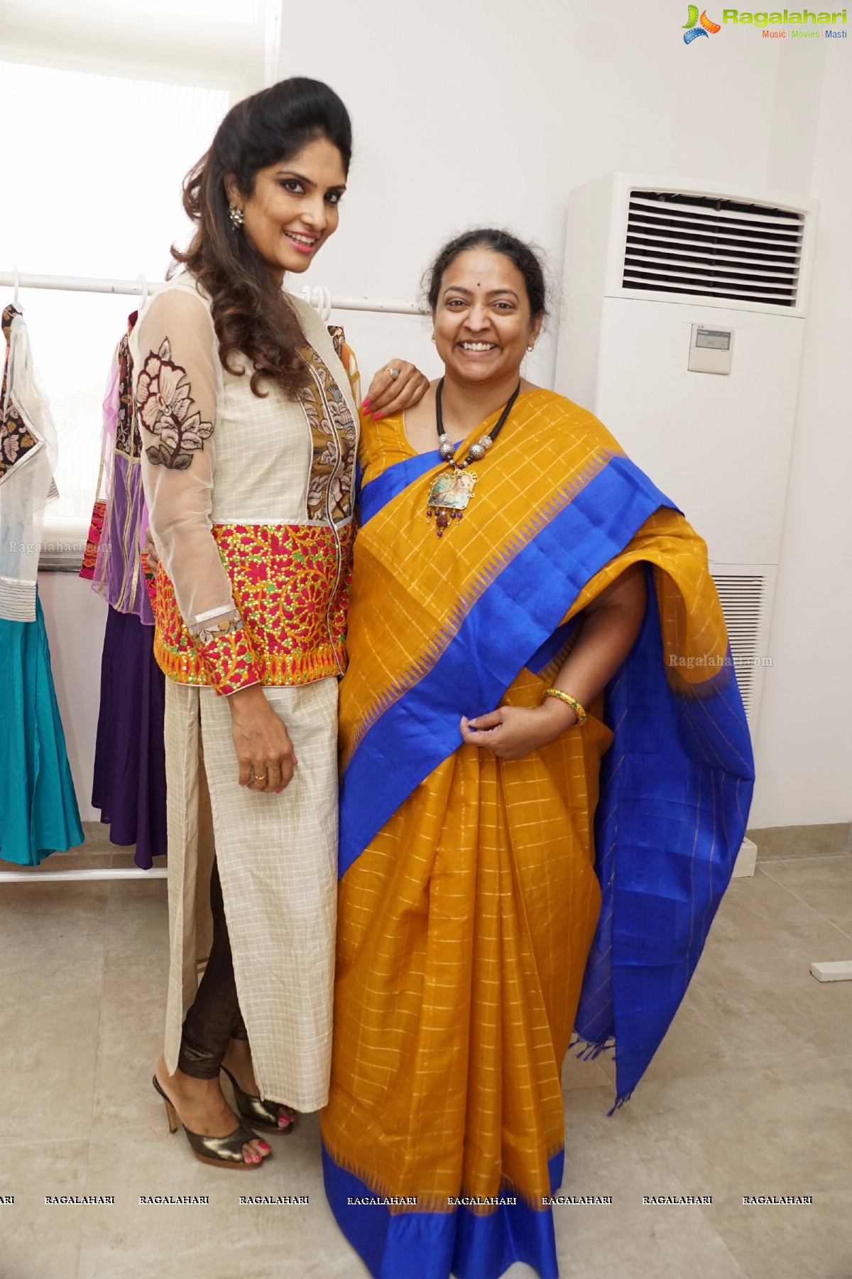 AAina by Sirisha Mulpuru and Sridevi at Yuktalaya, Hyderabad