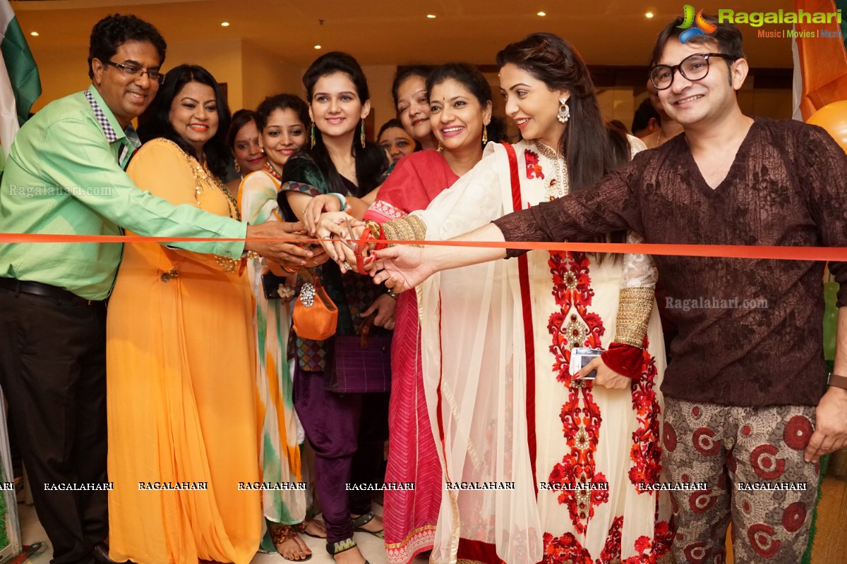 Nandini Rai inaugurates Akritti Elite Exhibition at Taj Krishna, Hyderabad (Aug. 2015)