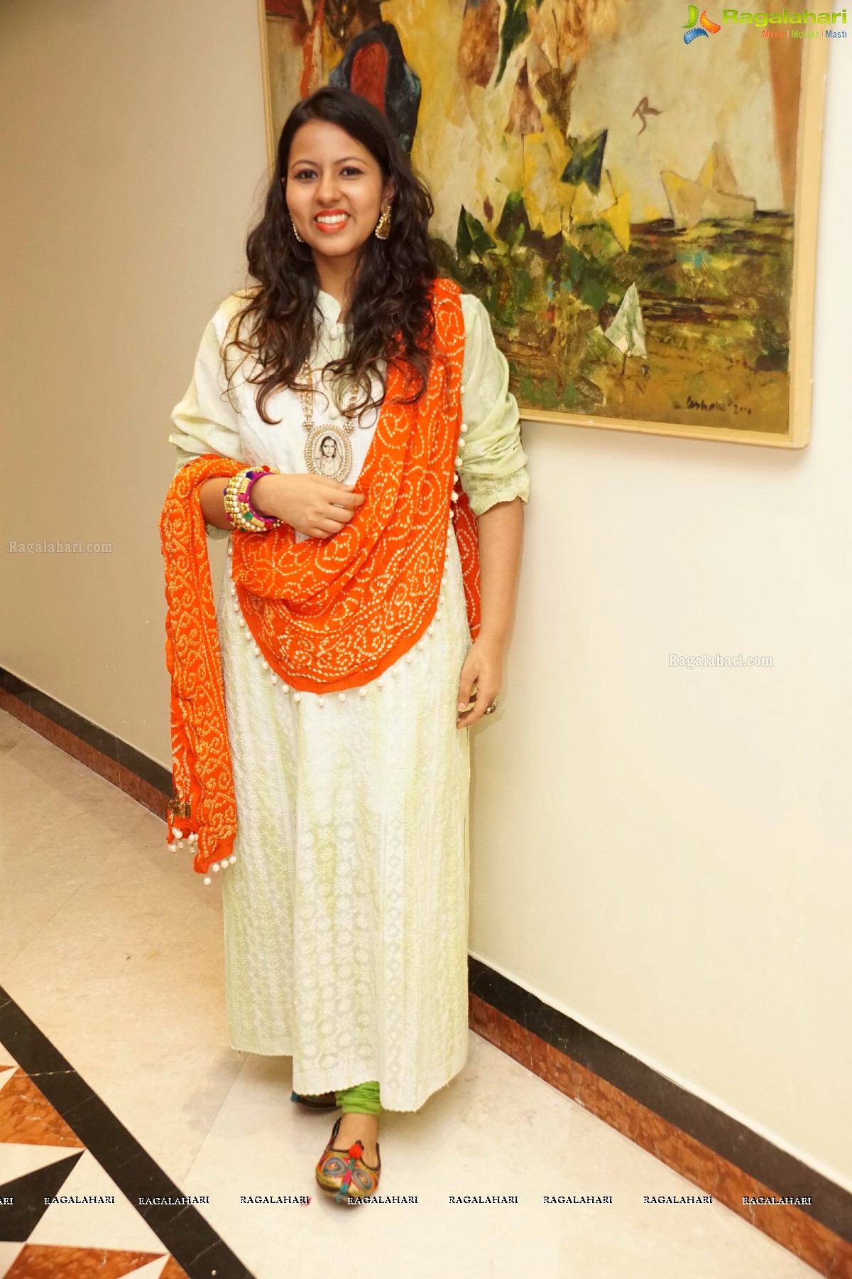 Nandini Rai inaugurates Akritti Elite Exhibition at Taj Krishna, Hyderabad (Aug. 2015)