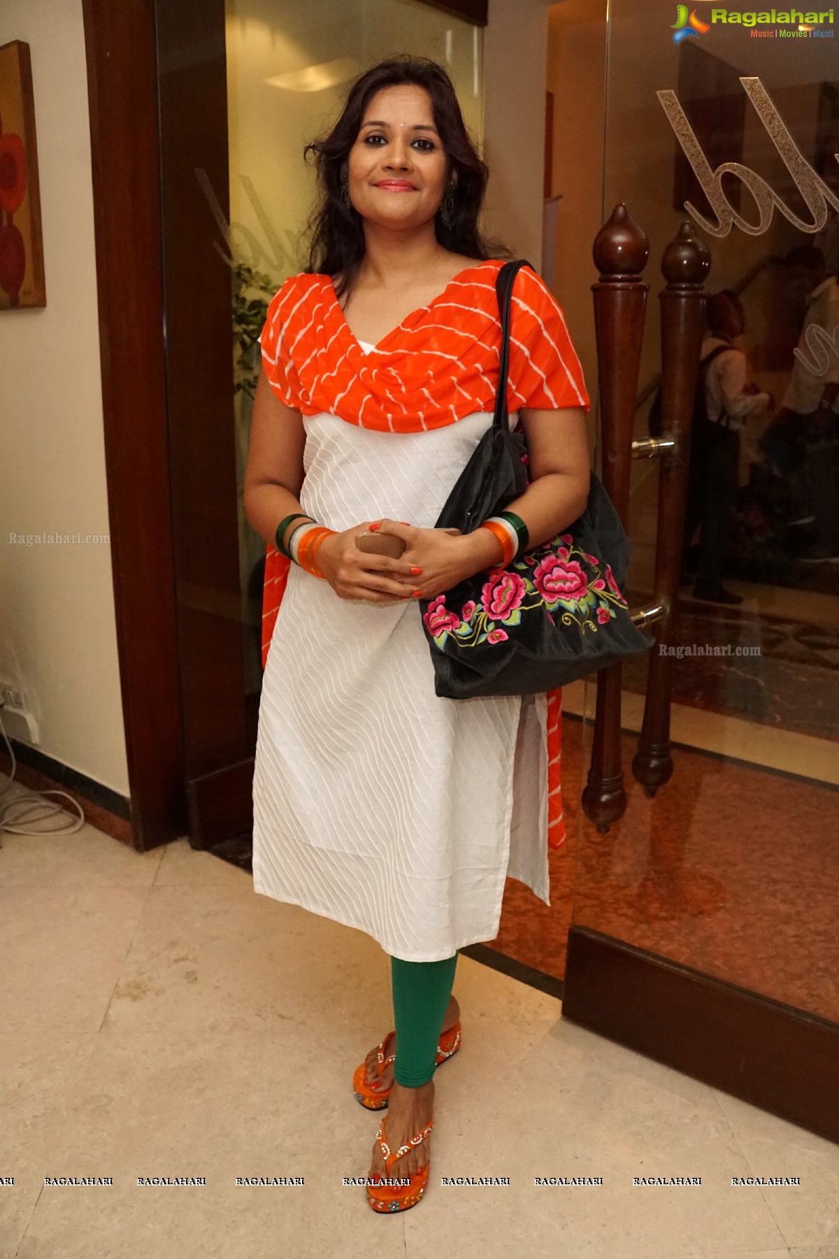 Nandini Rai inaugurates Akritti Elite Exhibition at Taj Krishna, Hyderabad (Aug. 2015)