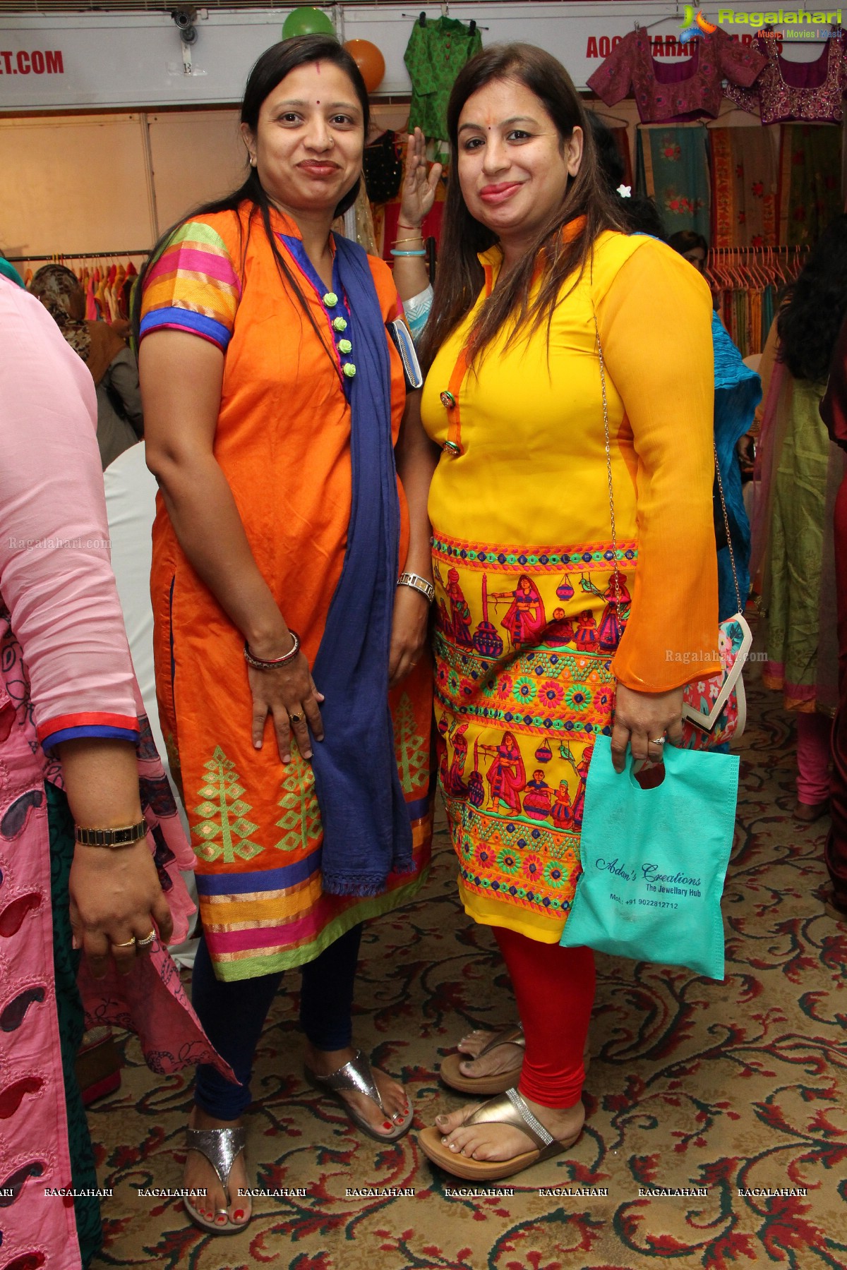 Nandini Rai inaugurates Akritti Elite Exhibition at Taj Krishna, Hyderabad (Aug. 2015)