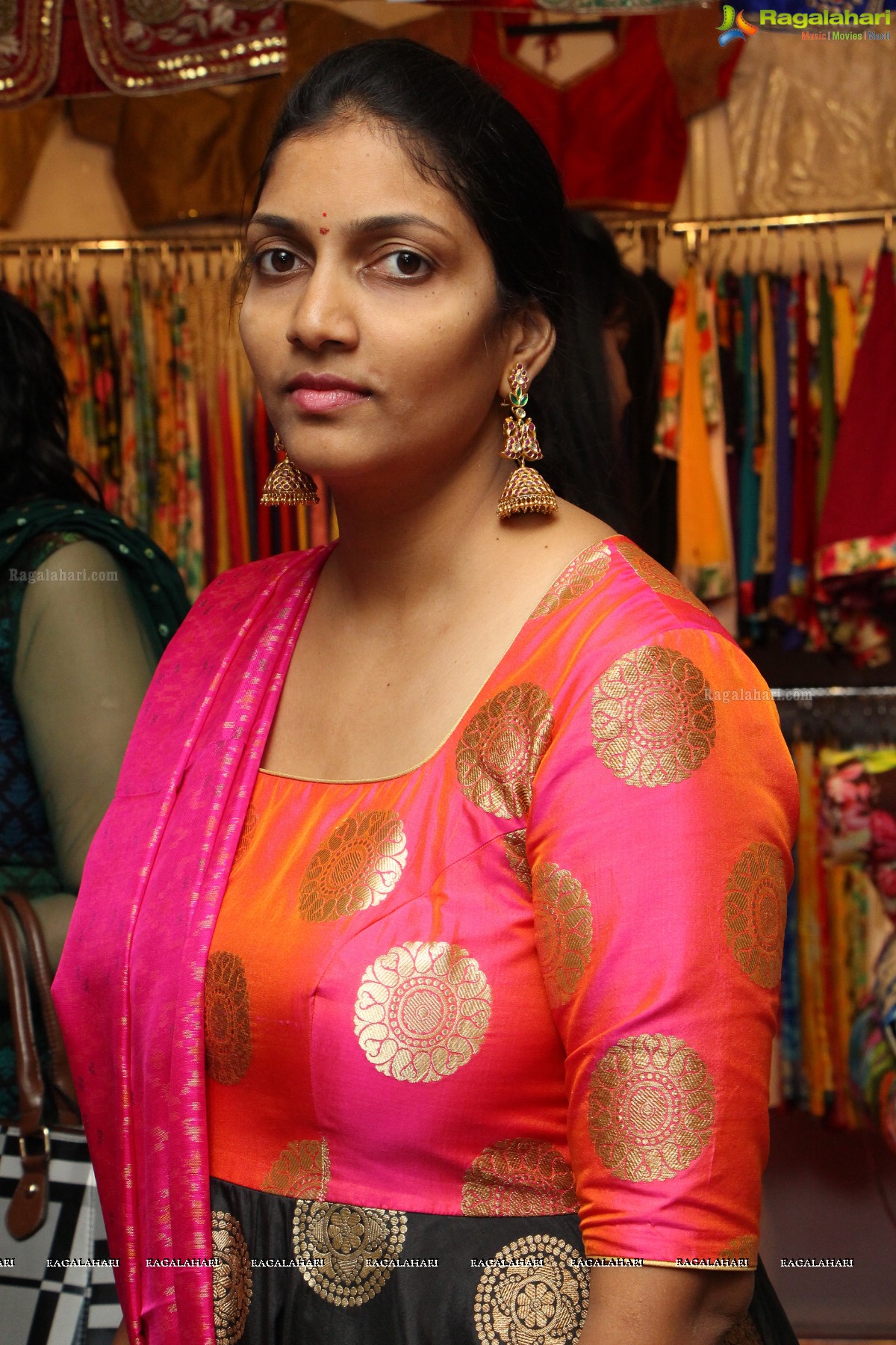 Nandini Rai inaugurates Akritti Elite Exhibition at Taj Krishna, Hyderabad (Aug. 2015)