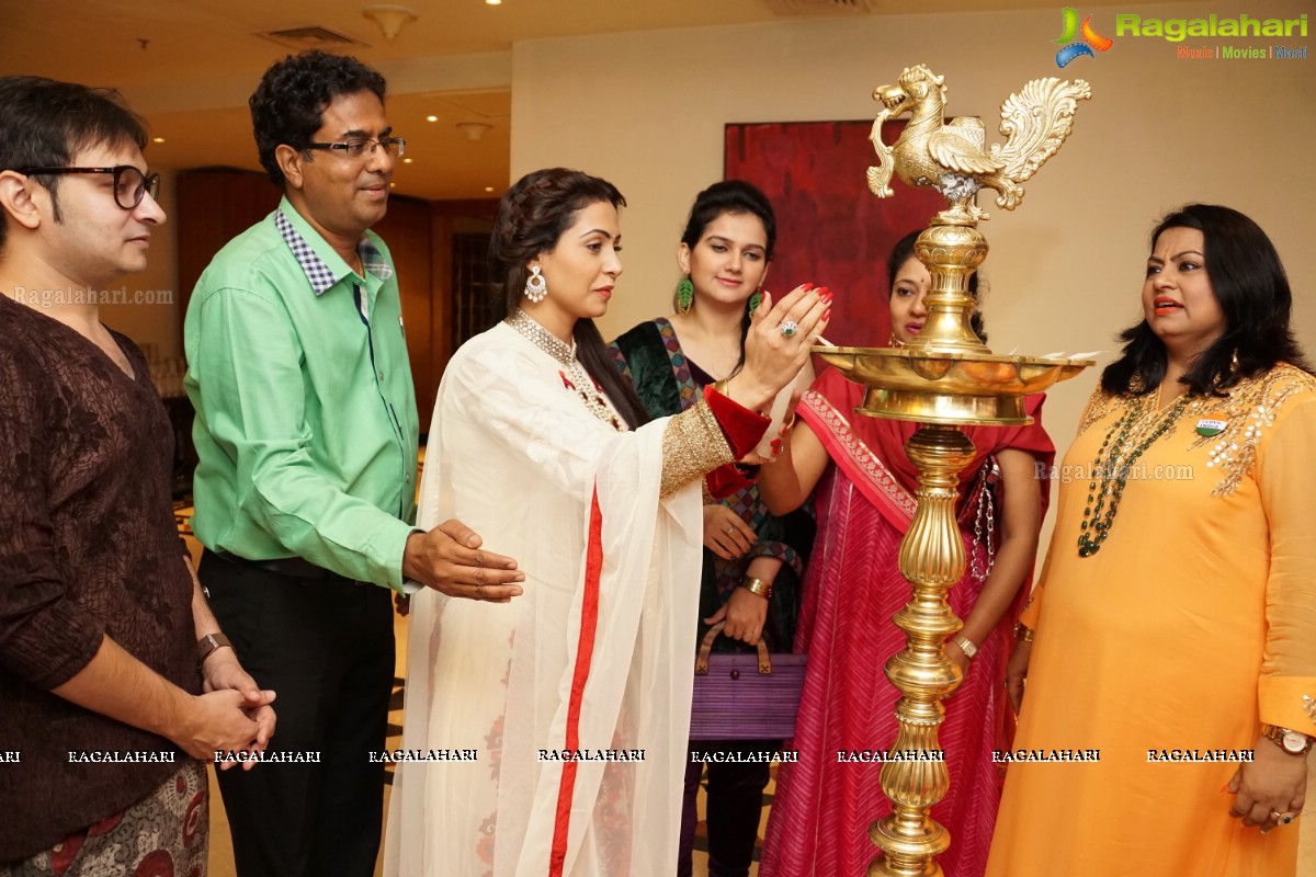 Nandini Rai inaugurates Akritti Elite Exhibition at Taj Krishna, Hyderabad (Aug. 2015)