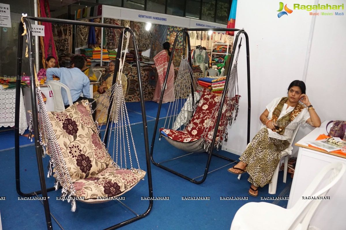 Allure Vastra Vibha Exhibition at Sri Satya Sai Nigamagamam (Day 3)