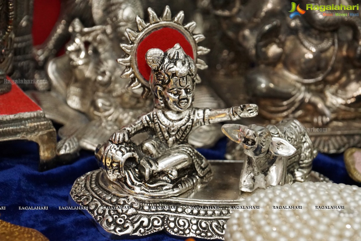  Allure Vastra Vibha Exhibition at Sri Satya Sai Nigamagamam