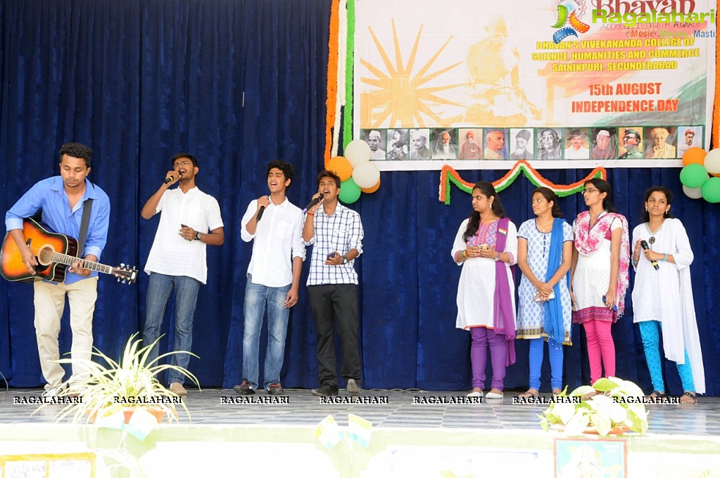 Bhavan’s Vivekananda College Independence Day Celebrations, Hyderabad