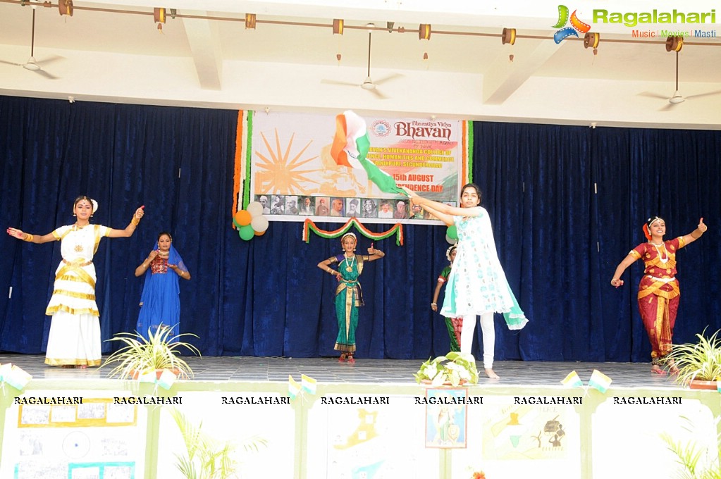 Bhavan’s Vivekananda College Independence Day Celebrations, Hyderabad