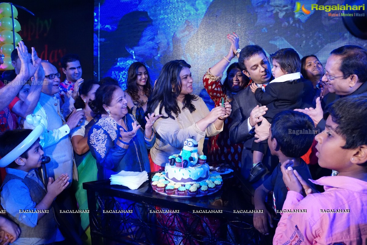 DJ Piyush Bajaj's Son Yohan 1st Birthday Celebrations at The Park, Hyderabad