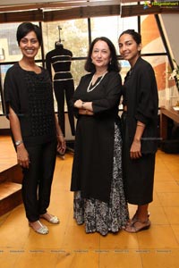 Encrustd Exhibition by Deepa Chikarmane