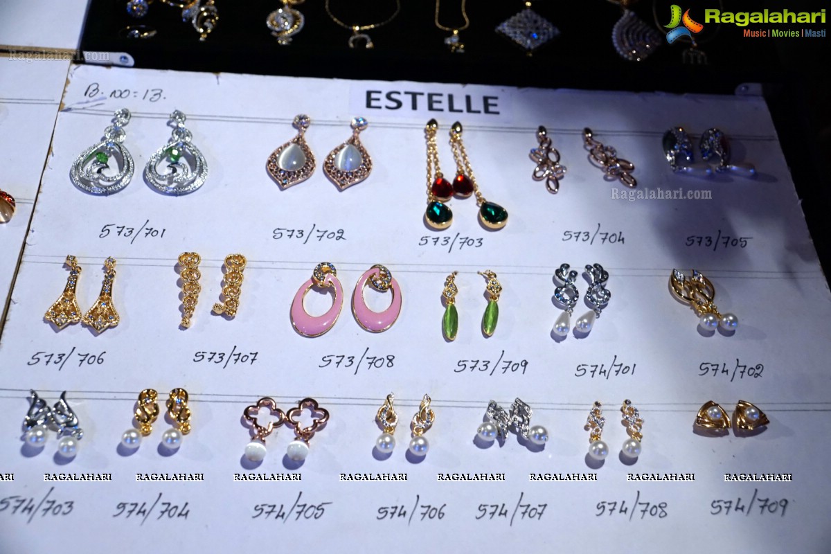Estelle Unveils New Range of Collections Scarlet