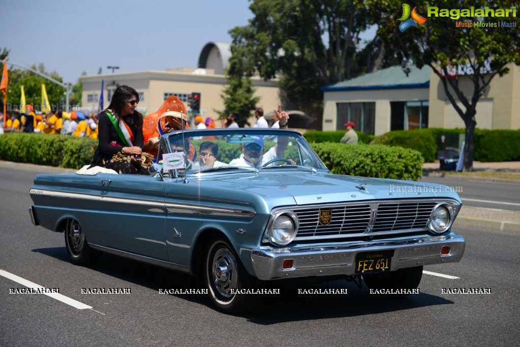 Festival of Globe Fair and India Independence Day Parade