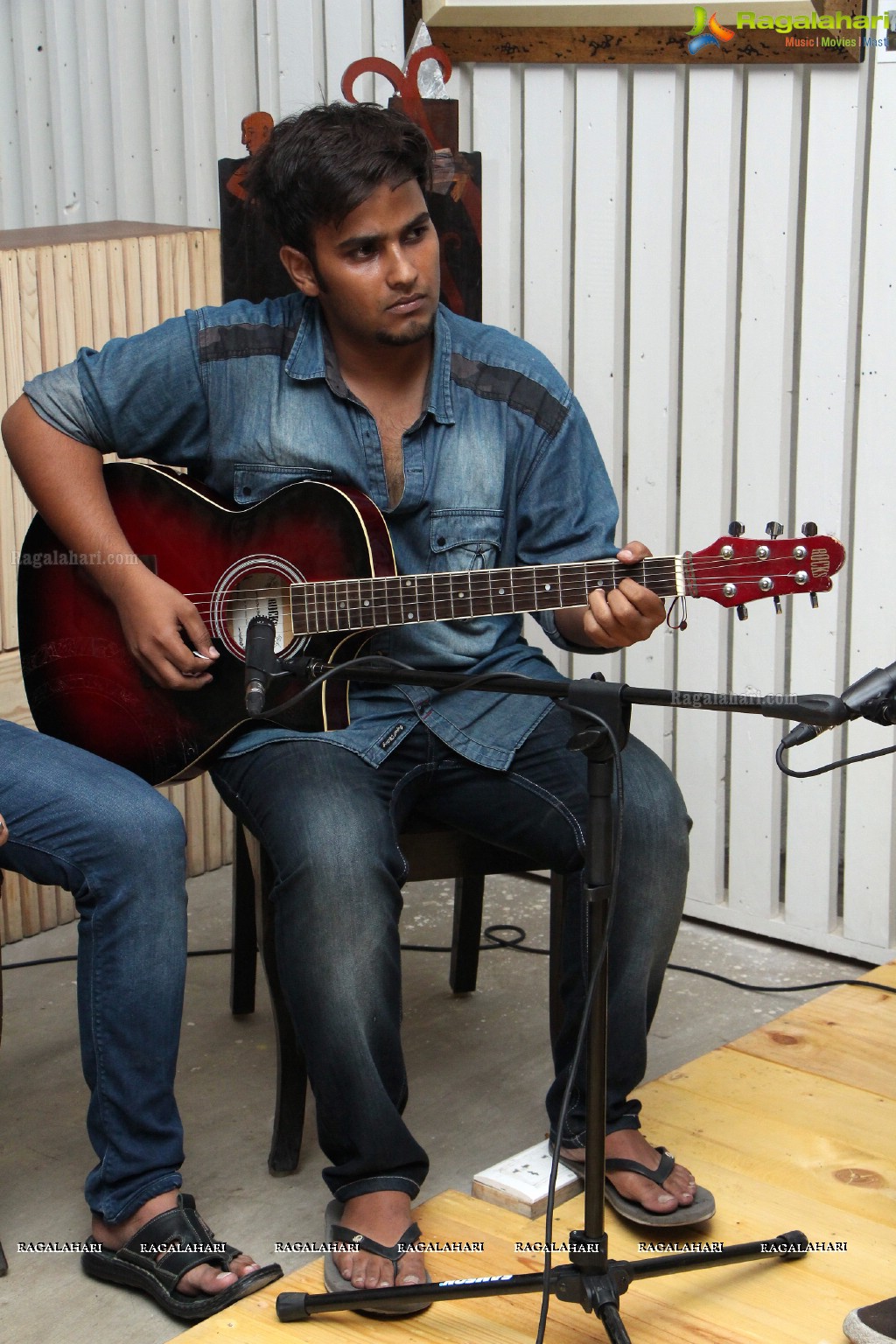 Con-Fusion - A Music Jam Session at The Gallery Cafe, Hyderabad