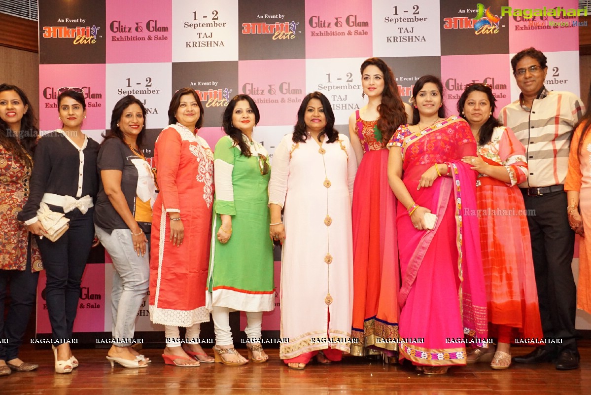Zoya Afroz launches Glitz and Glam by Sashi Nahata at Taj Krishna, Hyderabad