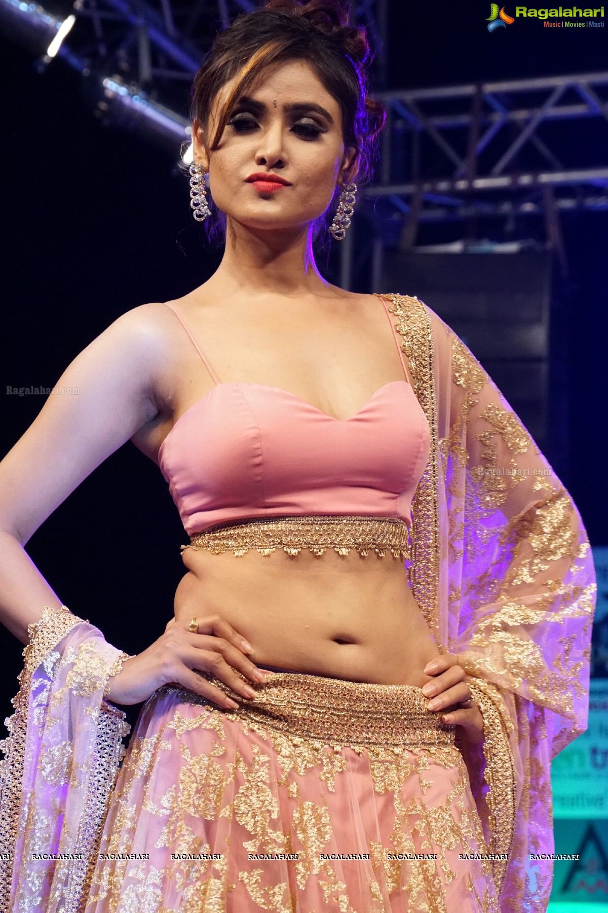 Hyderabad Haute Couture Week 2015