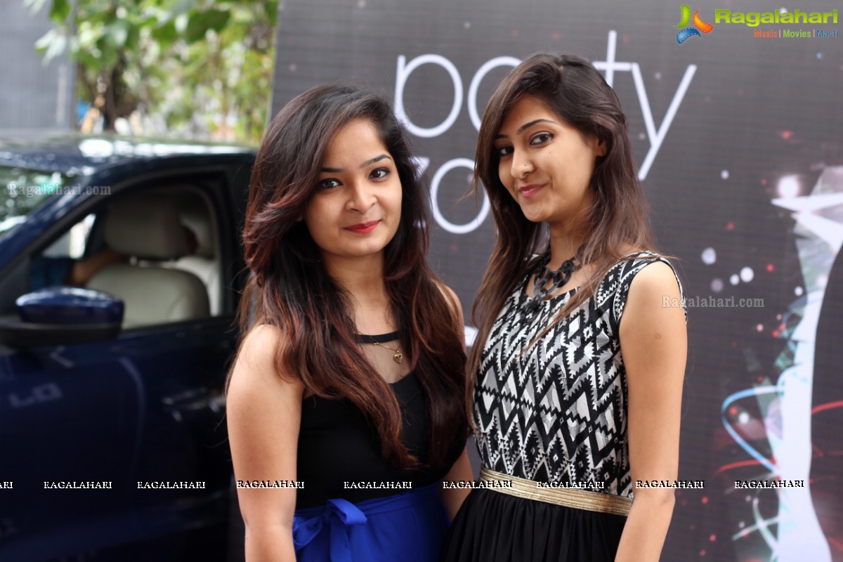 INIFD Hyderabad Fresher's Party 2015 at Bottles and Chimney