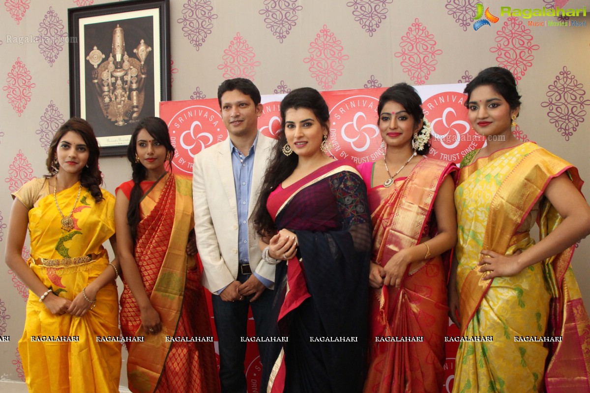 Launch of Kancheevaram Collection at Srinivasa Textiles by Actress Archana, Khenisha, Sita and other models