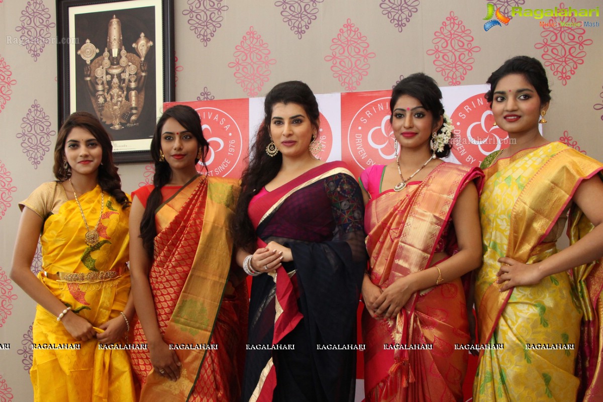 Launch of Kancheevaram Collection at Srinivasa Textiles by Actress Archana, Khenisha, Sita and other models