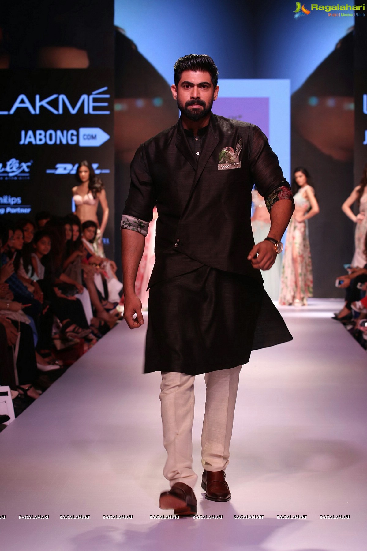 Rana Duggabati and Amy Jackson Walks the Ramp at Lakme Fashion Week for Hyderabadi Designer Anushree Reddy