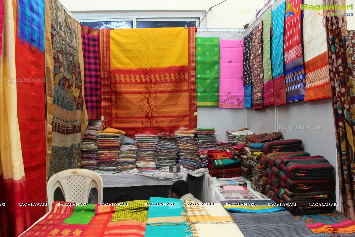 Lepakshi Handloom Cotton and Silk Mela - 2015