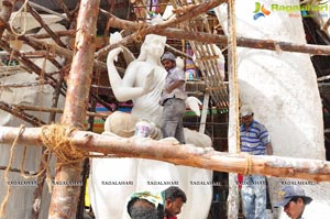 Making of Khairatabad Ganesh