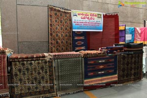 National Handloom Weavers Day 2015