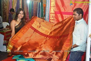 Pinky Pradhan launches Silk India Expo