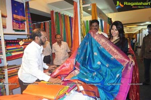 Pinky Pradhan launches Silk India Expo
