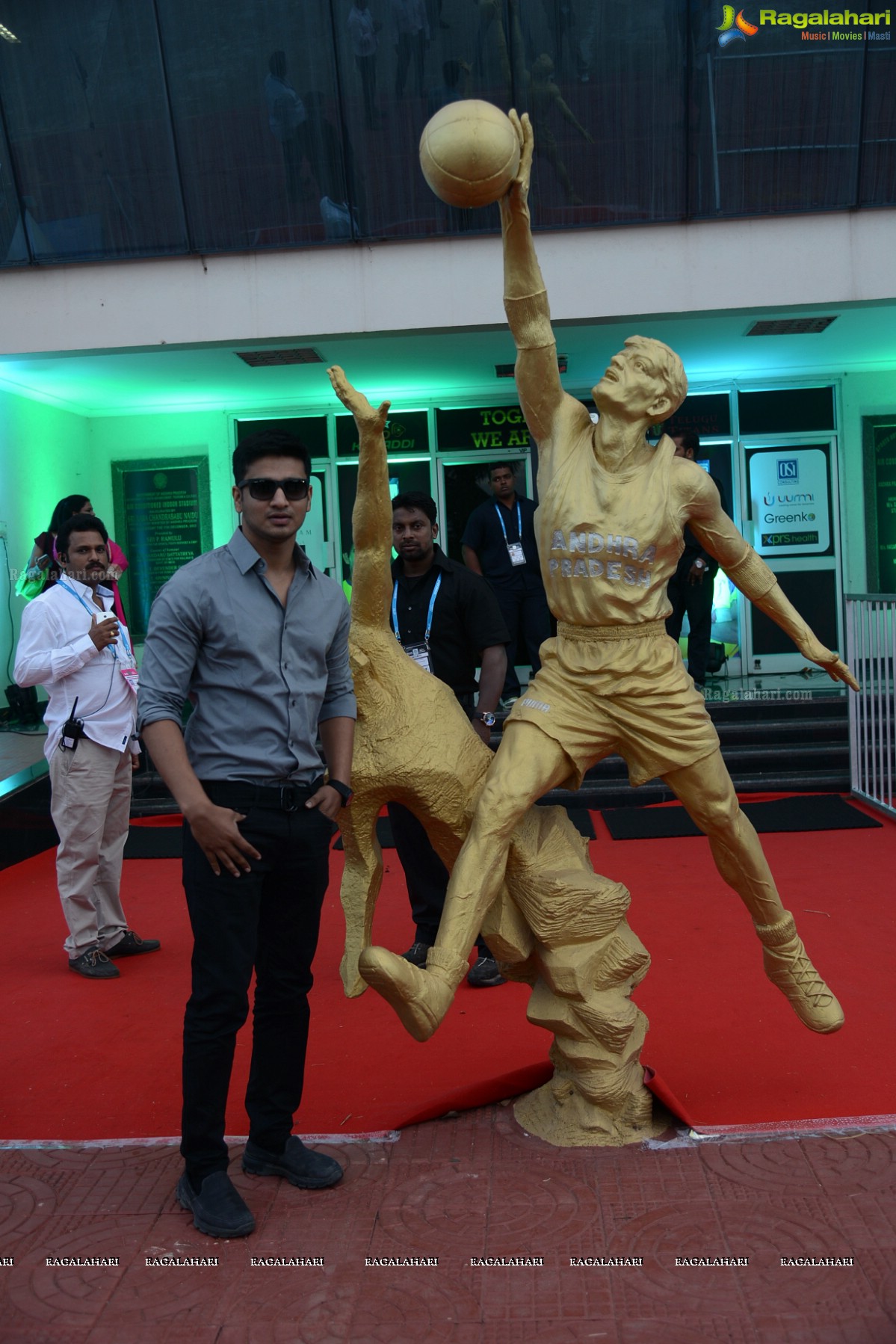 Venkatesh and Lakshmi Manchu at Pro Kabaddi League Telugu Titans Vs Patna Pirates Match