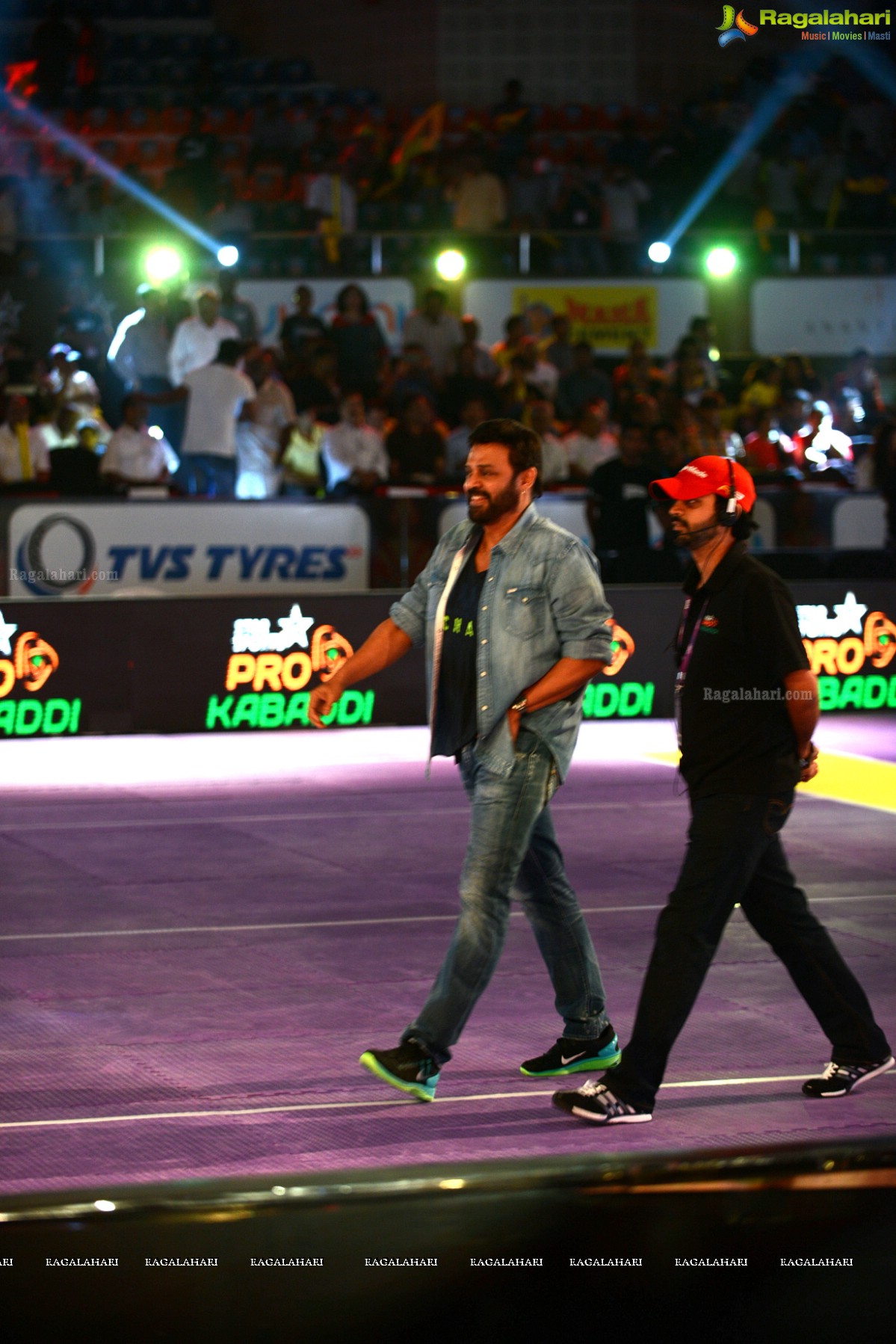 Venkatesh and Lakshmi Manchu at Pro Kabaddi League Telugu Titans Vs Patna Pirates Match