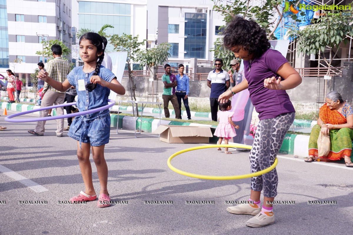 Friendship Day Celebrations 2015 at Raahgiri Day, Hyderabad