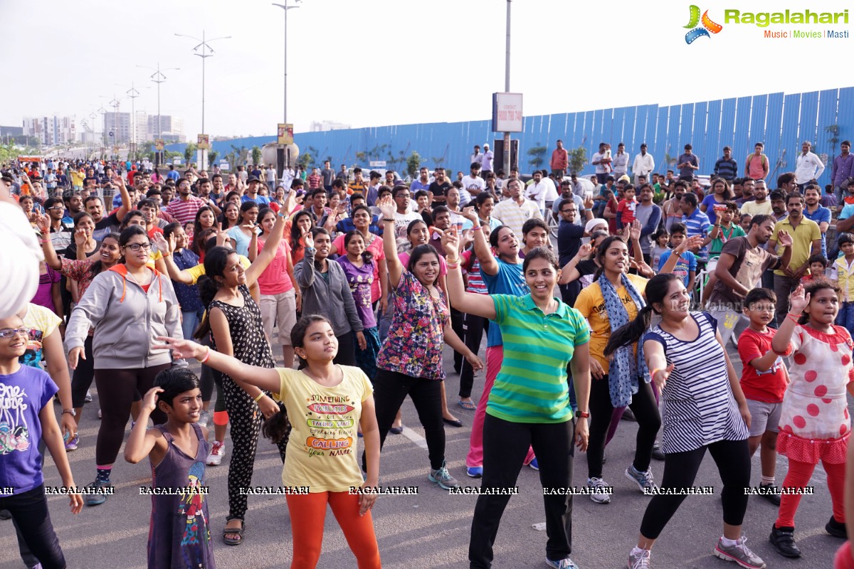 Friendship Day Celebrations 2015 at Raahgiri Day, Hyderabad