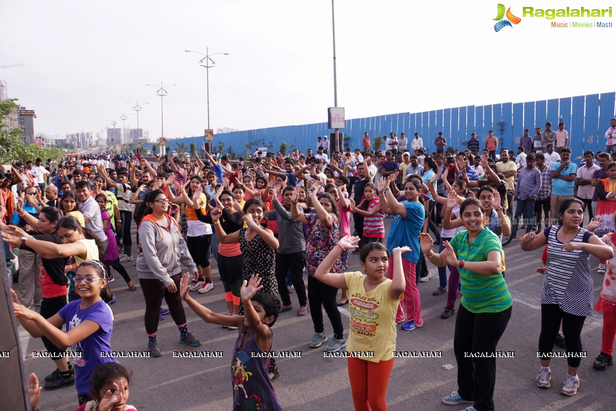 Friendship Day Celebrations 2015 at Raahgiri Day, Hyderabad